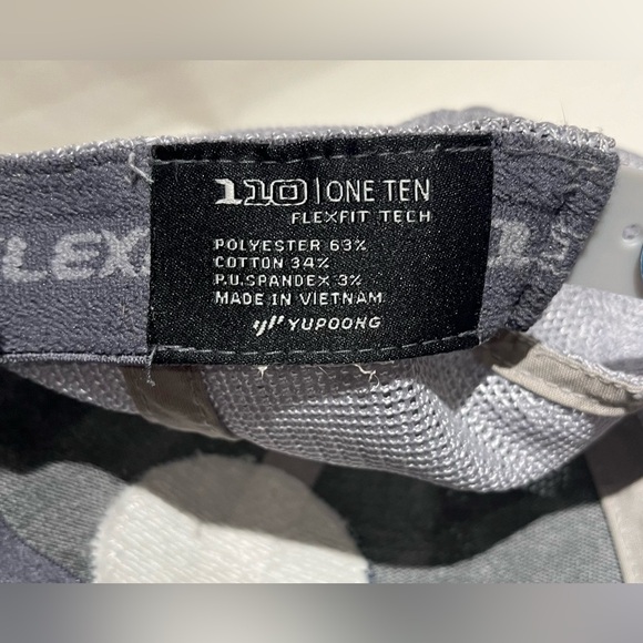 Travis Mathew ‘The Patch’ Snapback Cap - Picture 7 of 9